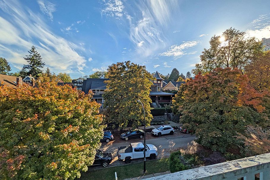 345 W 11th Avenue Vancouver, BC - 13