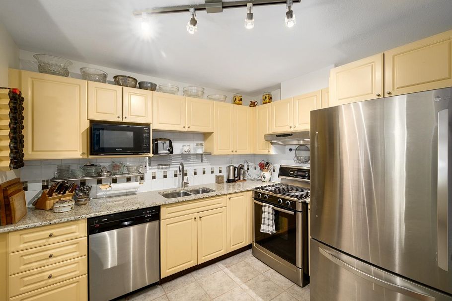 206 5723 Collingwood Street Vancouver, BC - 8