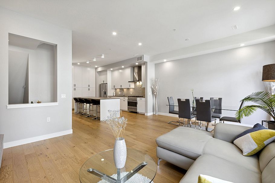 4684 Capilano Road North Vancouver, BC - 9