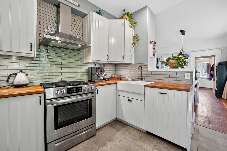 1113 Mclean Drive Vancouver, BC - 8