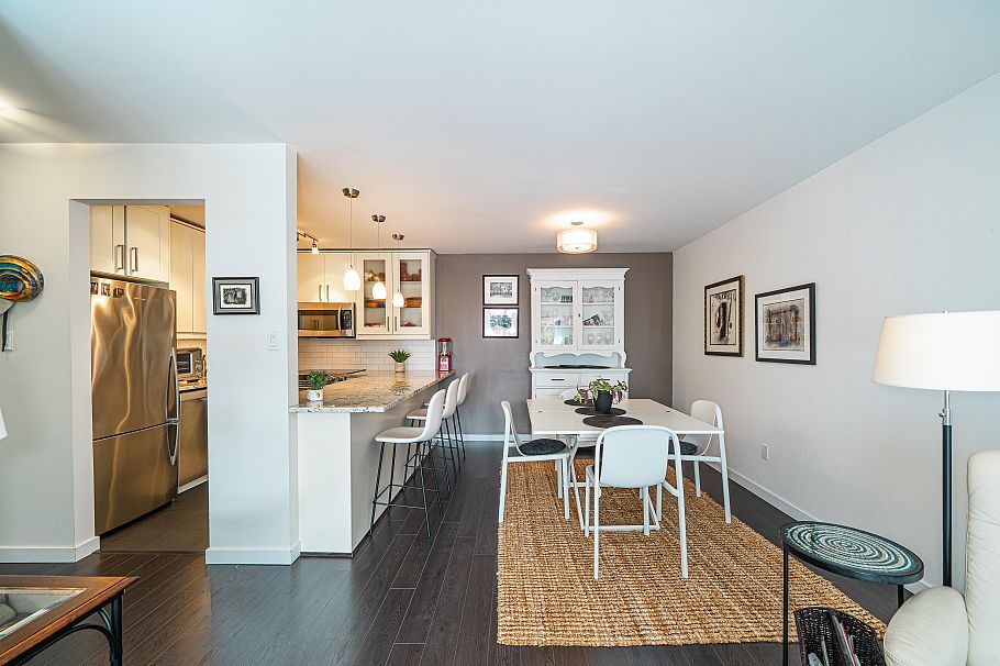 413 1385 Draycott Road North Vancouver, BC - 19