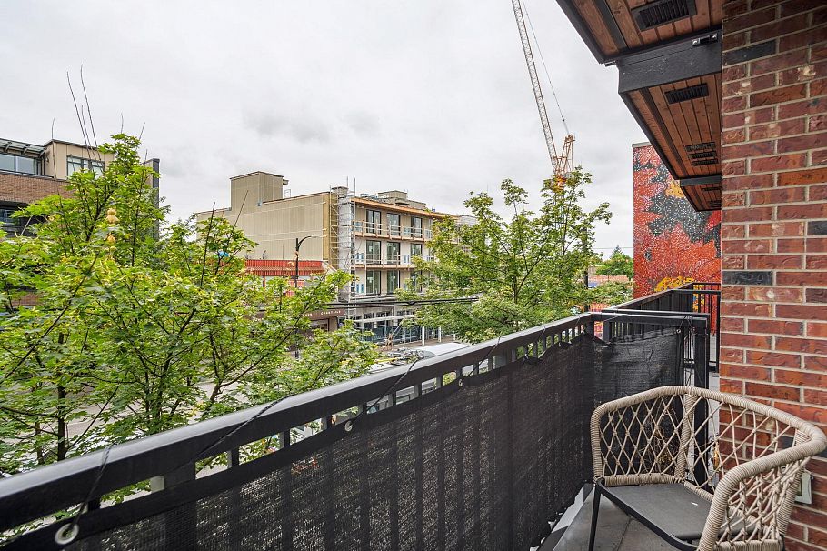 205 2141 E Hastings Street Vancouver, BC - 21