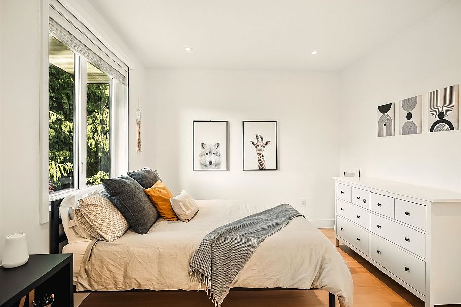 452 E 4th Street North Vancouver, BC - 19