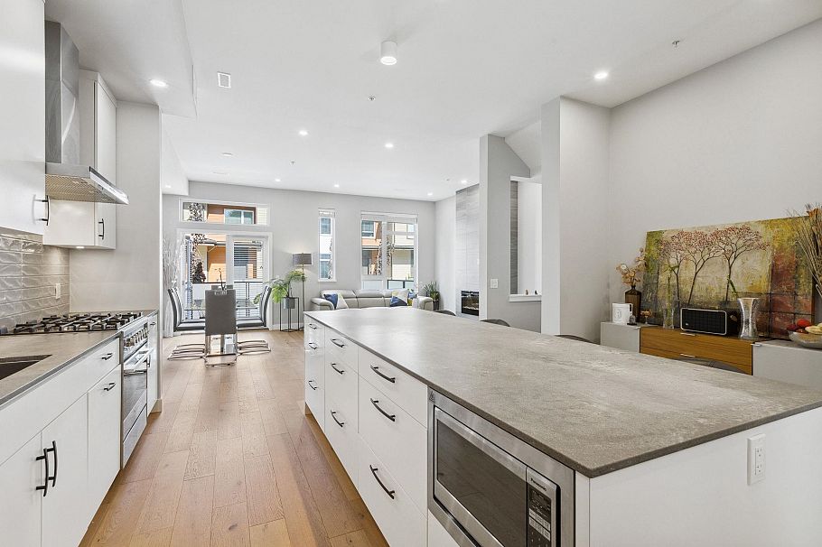 4684 Capilano Road North Vancouver, BC - 5