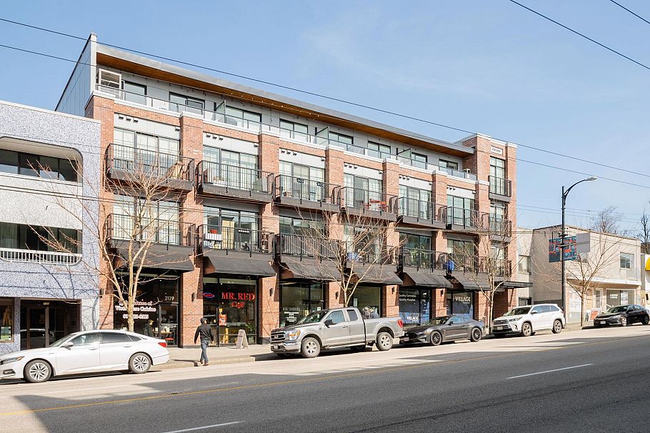 205 2141 E Hastings Street Vancouver, BC - 1