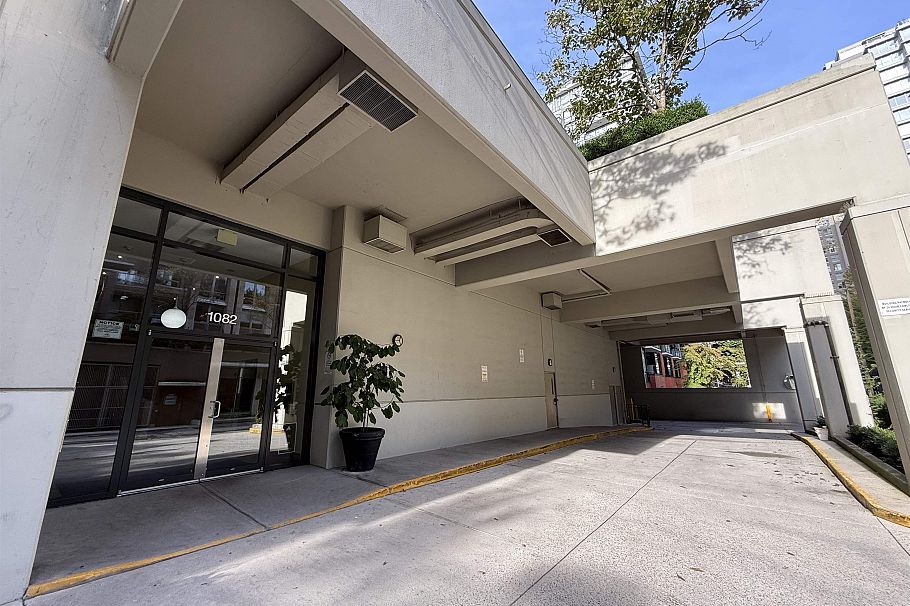 1202 1082 Seymour Street Vancouver, BC - 15