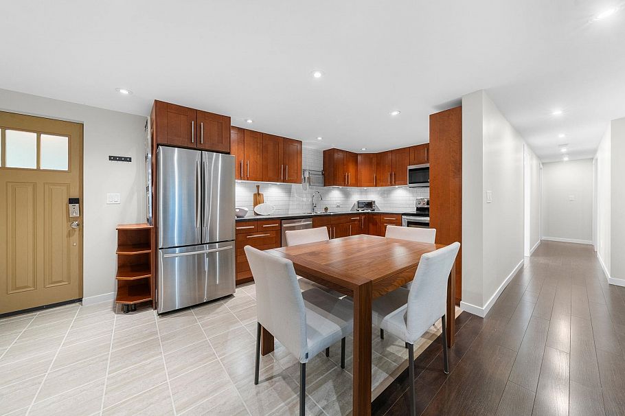 2140 Pemberton Avenue North Vancouver, BC - 20