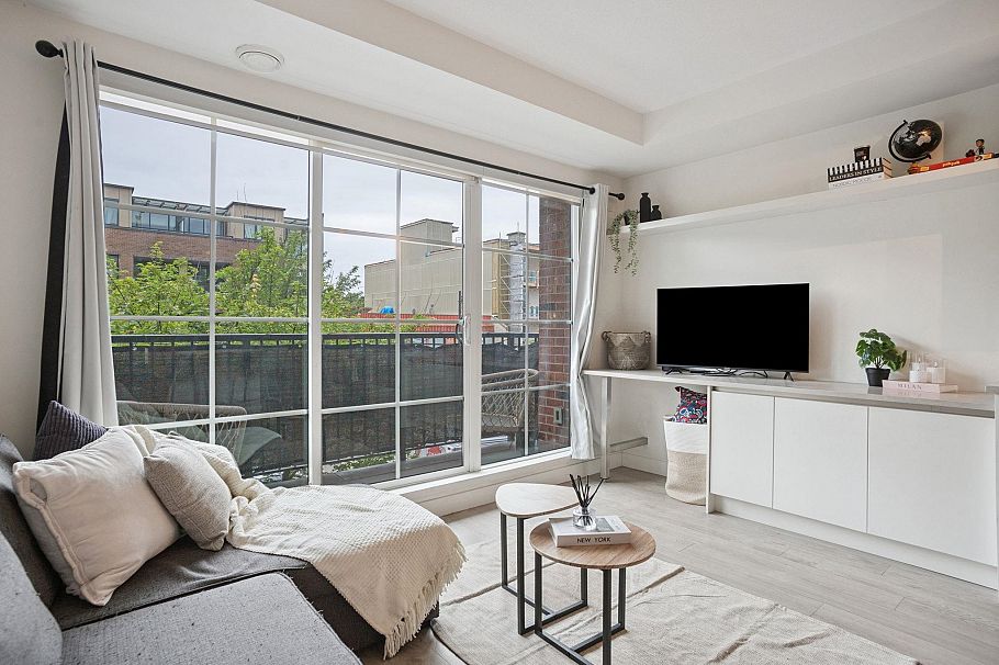 205 2141 E Hastings Street Vancouver, BC - 8