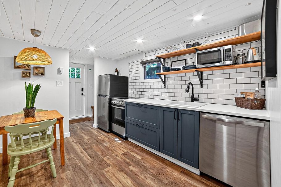1113 Mclean Drive Vancouver, BC - 14