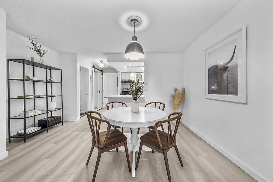 101 210 W 2nd Street North Vancouver, BC - 10