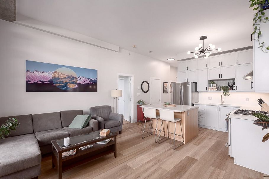 208 2635 Prince Edward Street Vancouver, BC - 9