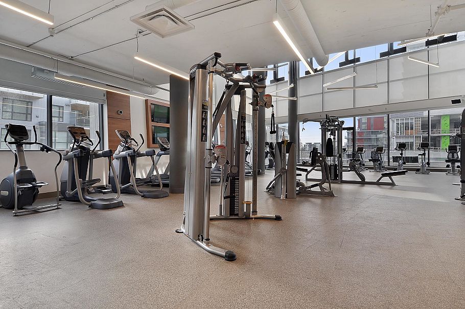 1104 8533 River District Crossing Vancouver, BC - 37