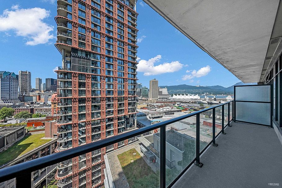 1707 108 W Cordova Street Vancouver, BC - 11