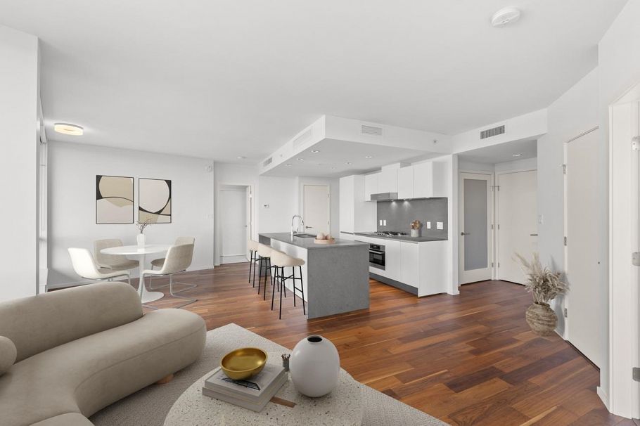 1505 8555 Granville Street Vancouver, BC - 7