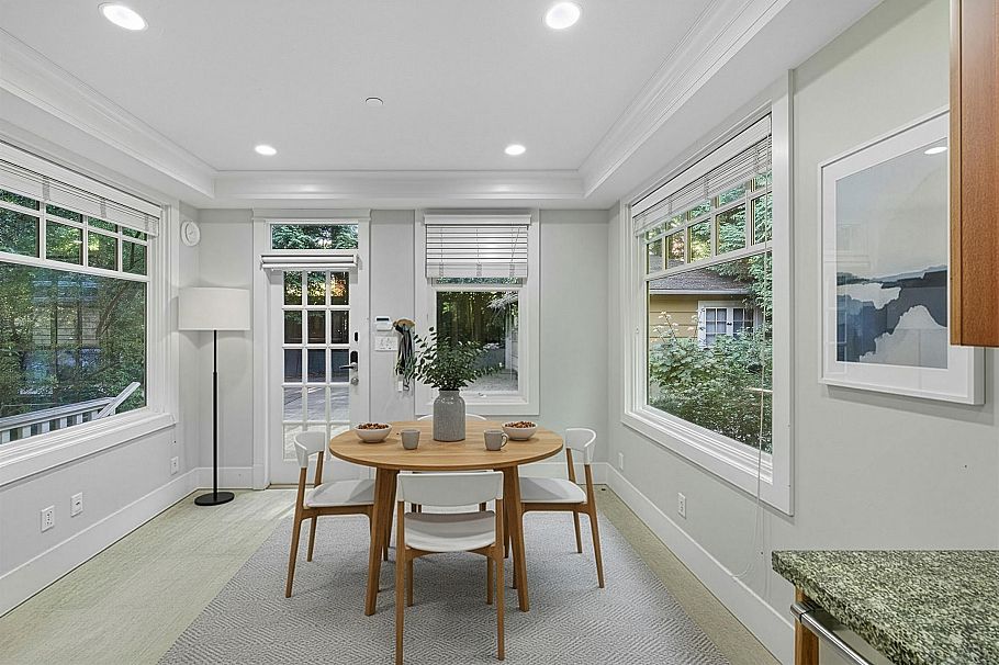 1350 W 15th Avenue Vancouver, BC - 20