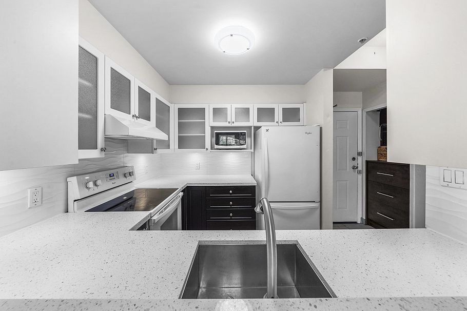 508 3600 Windcrest Drive North Vancouver, BC - 11