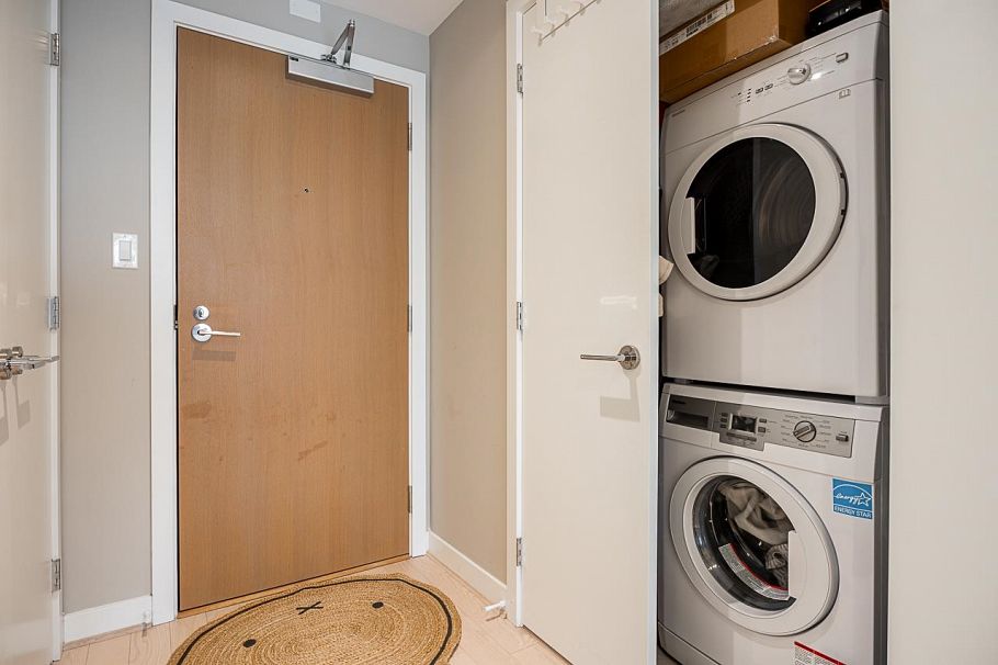 301 505 W 30th Avenue Vancouver, BC - 25