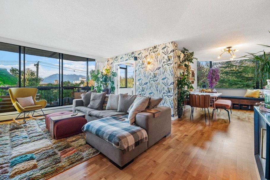 403 2445 W 3rd Avenue Vancouver, BC - 2