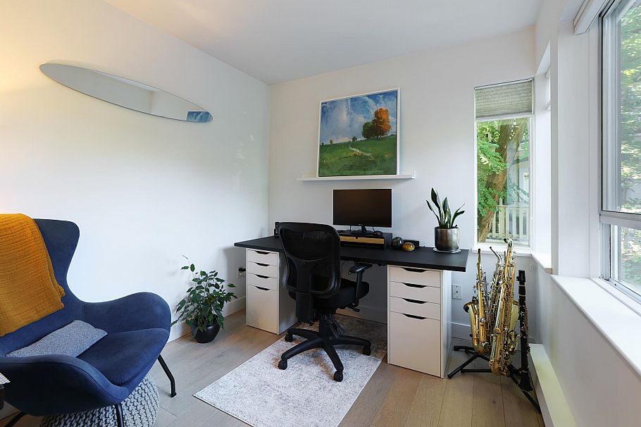 215 1890 W 6th Avenue Vancouver, BC - 15