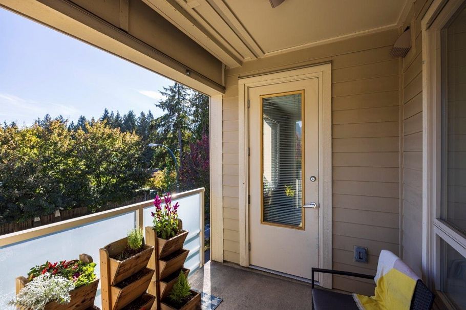 301 2665 Mountain Highway North Vancouver, BC - 26