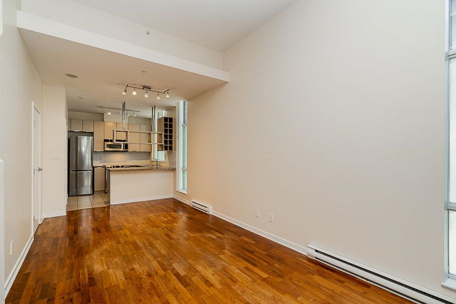 555 Helmcken Street Vancouver, BC - 3