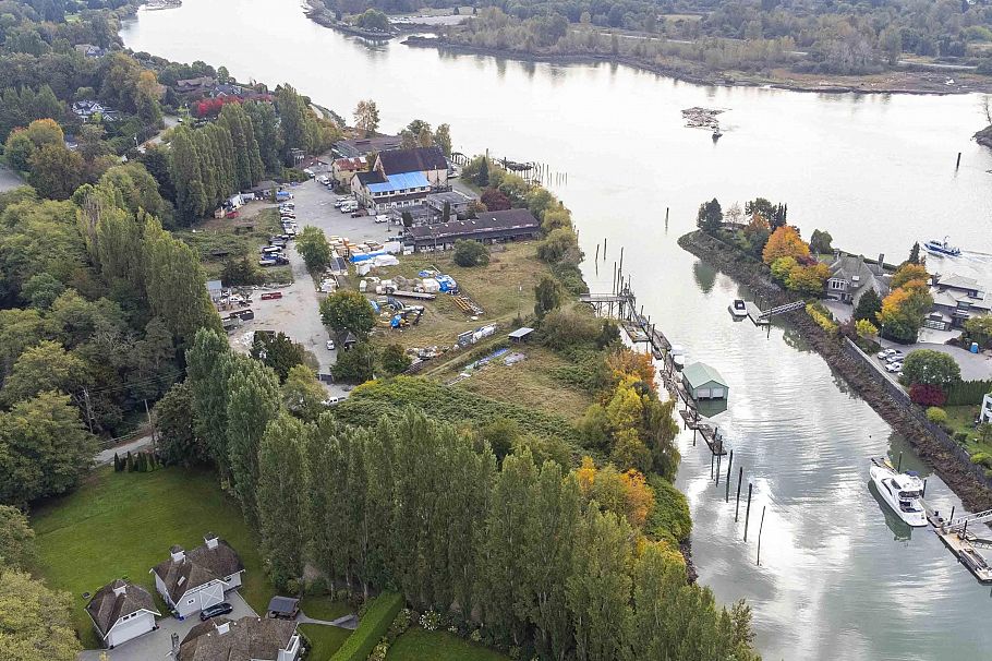 7520 Balaclava Street Vancouver, BC - 5