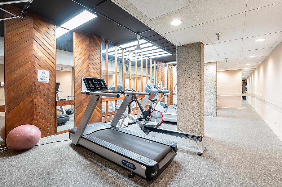 1008 2004 Fullerton Avenue North Vancouver, BC - 12