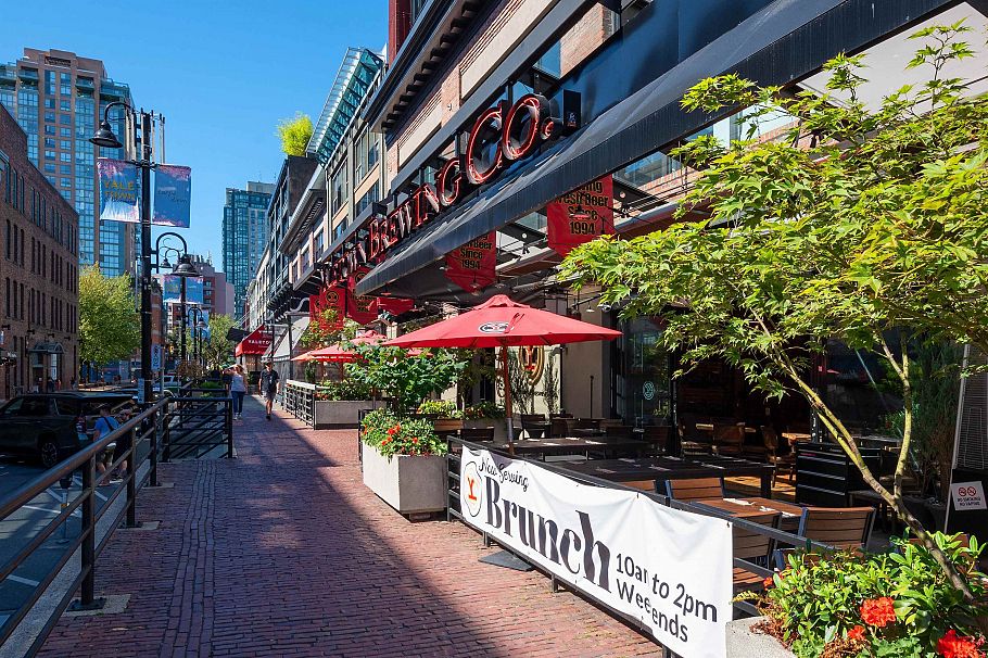 2201 977 Mainland Street Vancouver, BC - 20