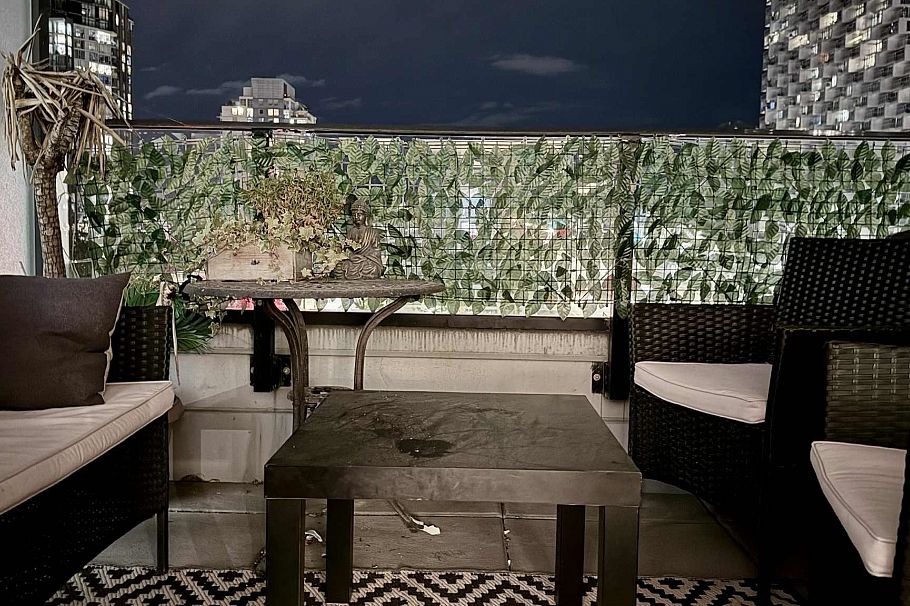 512 1325 Rolston Street Vancouver, BC - 5