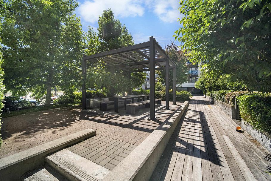 214 3289 Riverwalk Avenue Vancouver, BC - 29