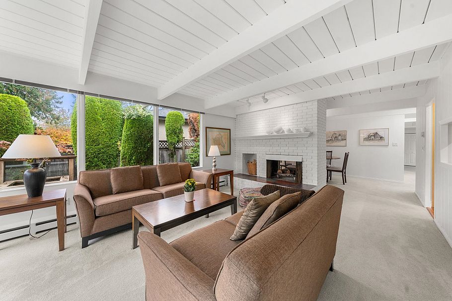 749 Winona Avenue North Vancouver, BC - 3