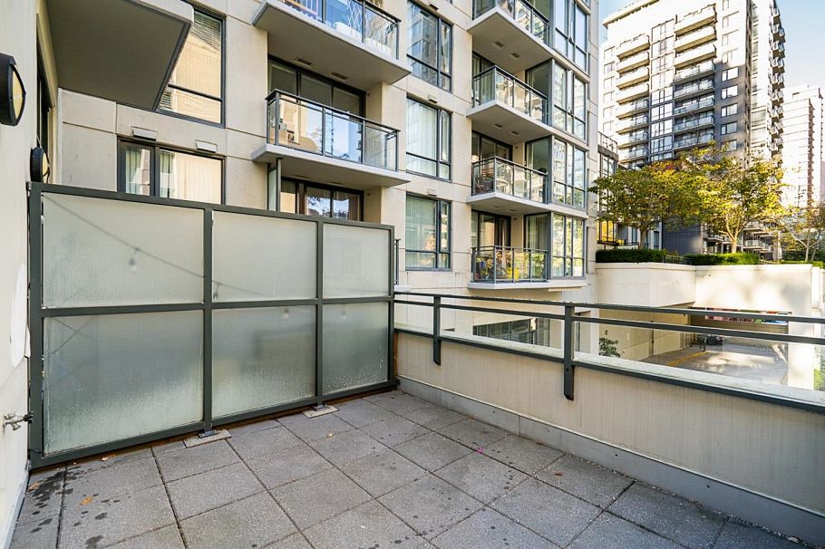 555 Helmcken Street Vancouver, BC - 26