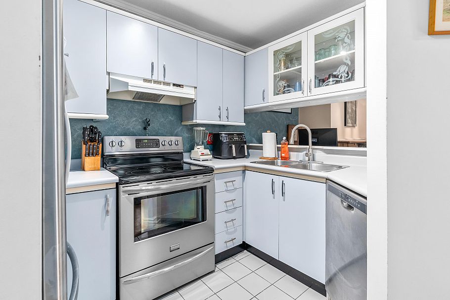 109 1925 W 2nd Avenue Vancouver, BC - 11