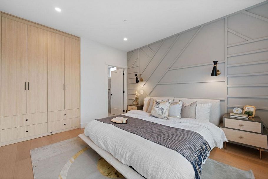 1 5883 Sophia Street Vancouver, BC - 14