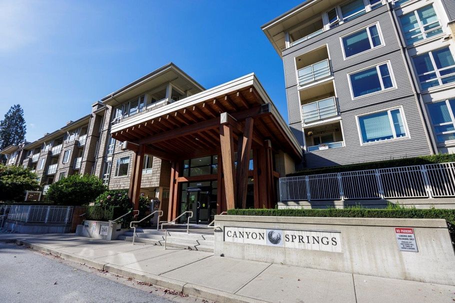 301 2665 Mountain Highway North Vancouver, BC - 1