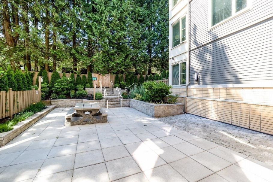 301 2665 Mountain Highway North Vancouver, BC - 27