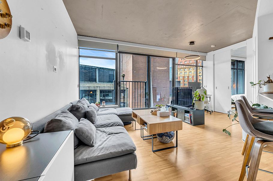 908 128 W Cordova Street Vancouver, BC - 1