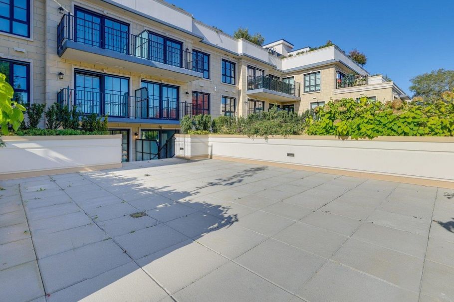 203 2096 W 47th Avenue Vancouver, BC - 22