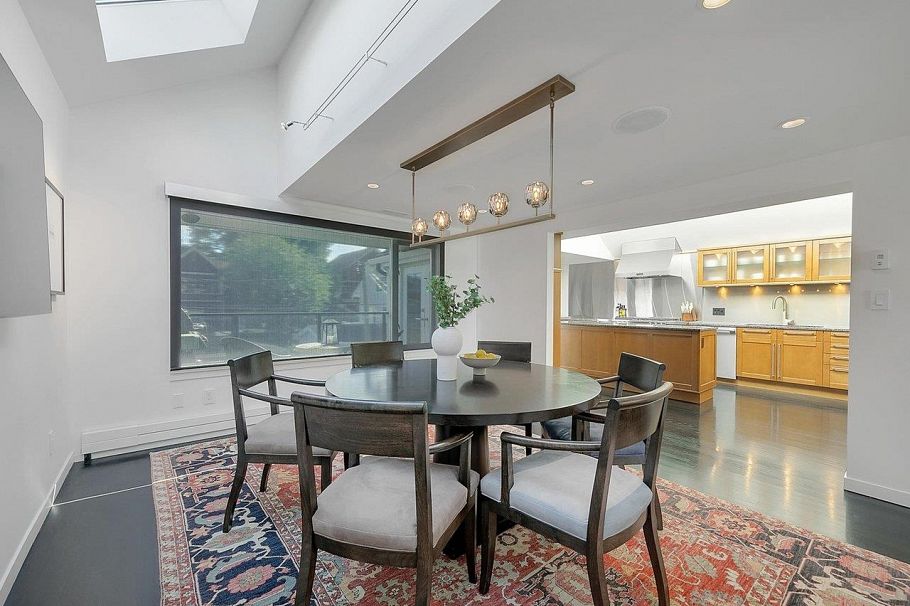 3262 W 1st Avenue Vancouver, BC - 10