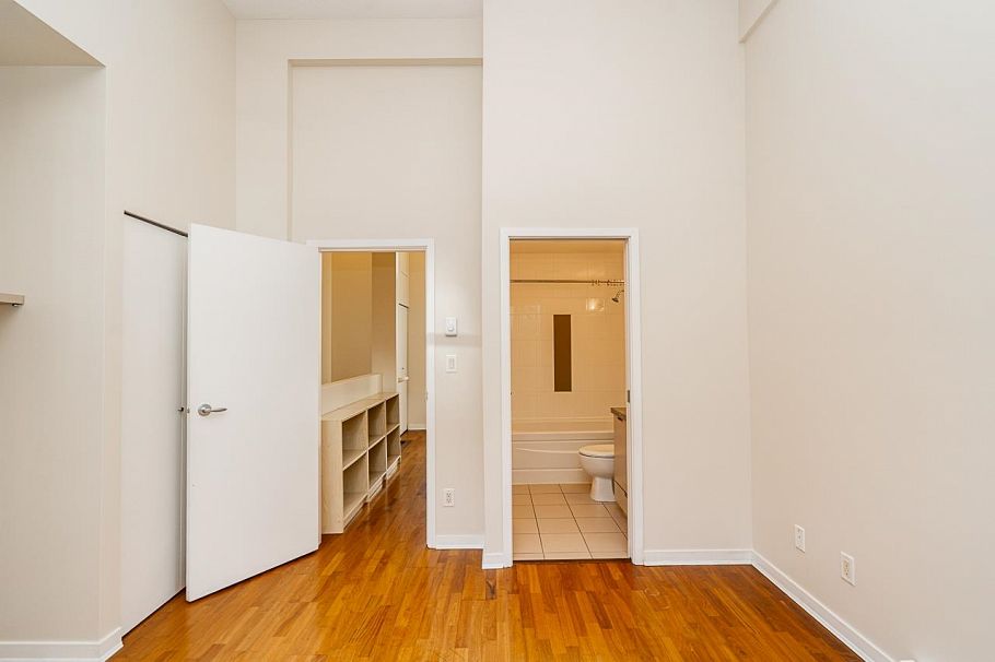 555 Helmcken Street Vancouver, BC - 24