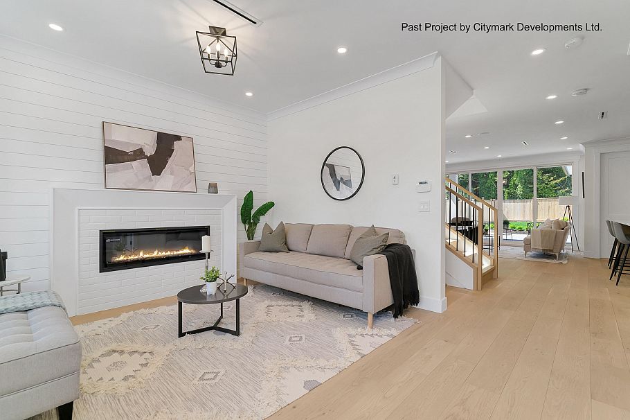 3490 Church Street North Vancouver, BC - 3