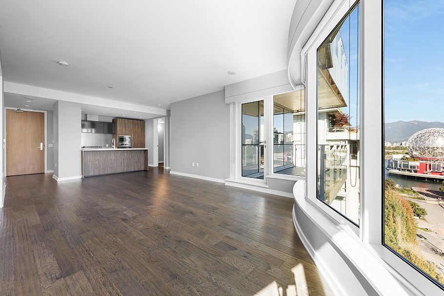 1004 1661 Ontario Street Vancouver, BC - 5