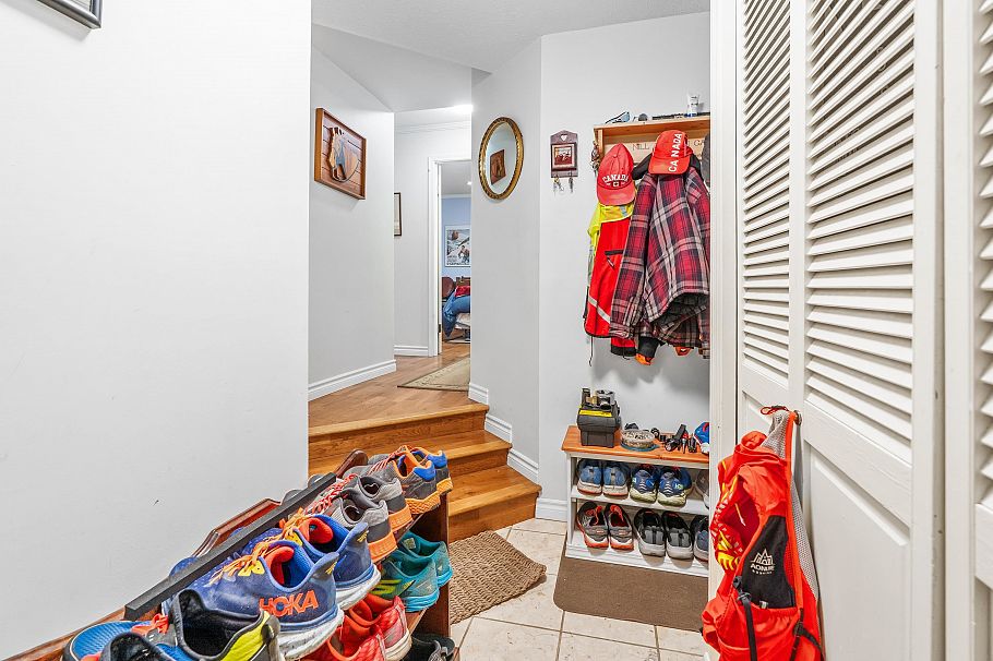 109 1925 W 2nd Avenue Vancouver, BC - 3