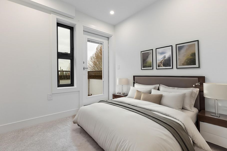 2632 Ward Street Vancouver, BC - 12