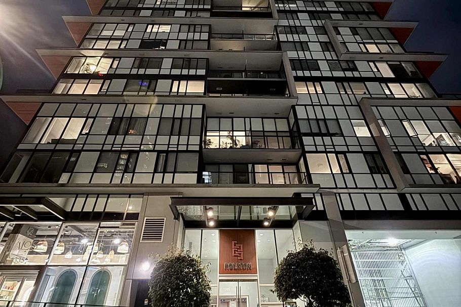 512 1325 Rolston Street Vancouver, BC - 1