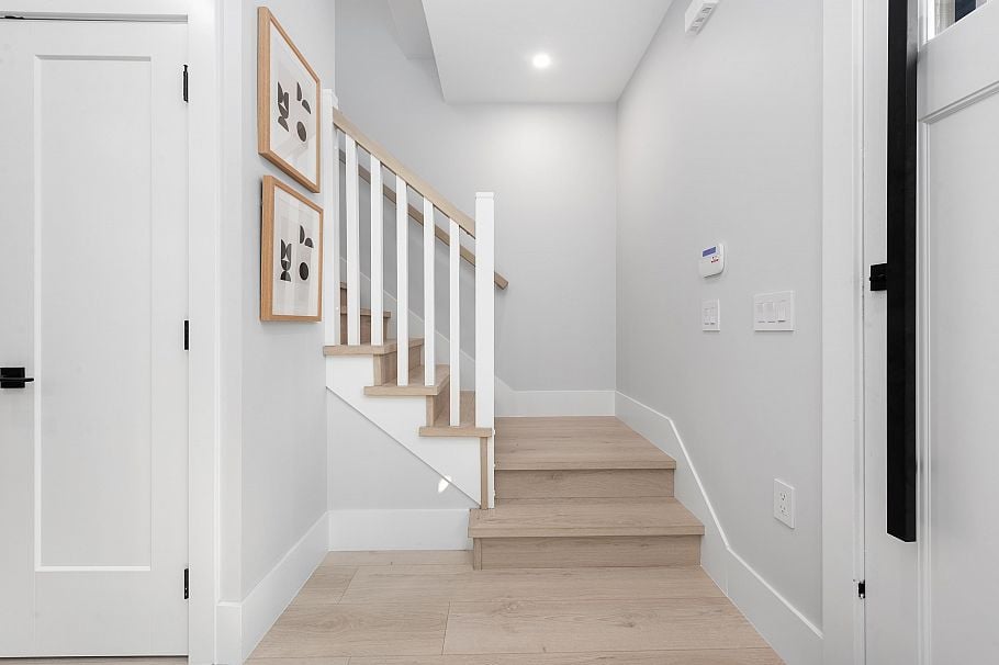 1 2741 Mcgill Street Vancouver, BC - 15