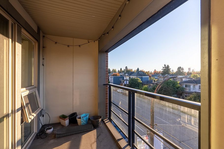 305 4550 Fraser Street Vancouver, BC - 18