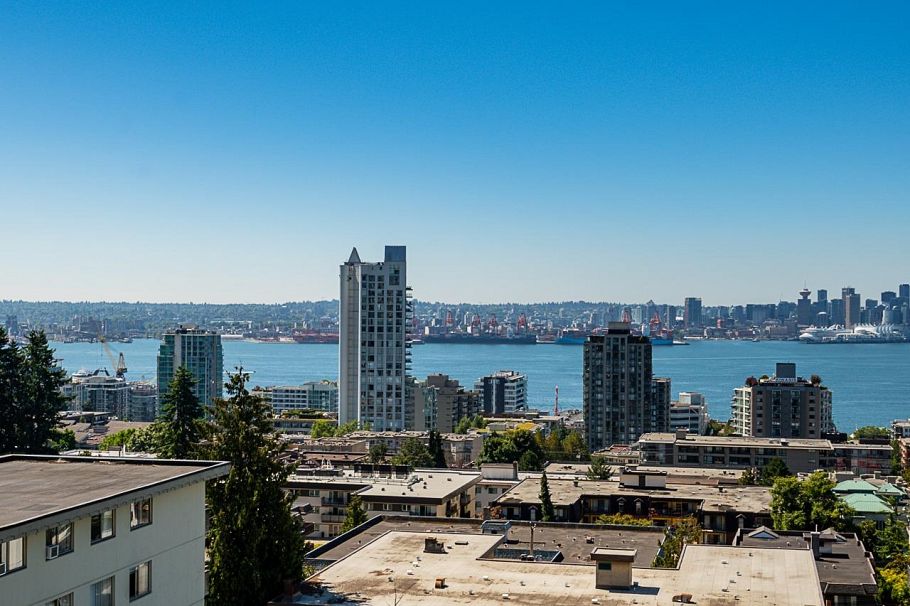 PH3 683 W Victoria Park North Vancouver, BC - 25