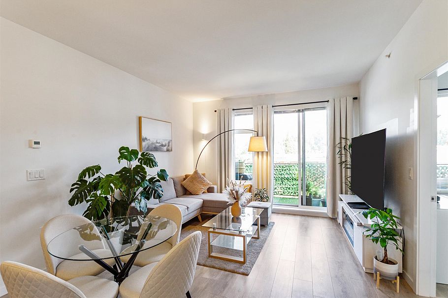 519 725 Marine Drive North Vancouver, BC - 8