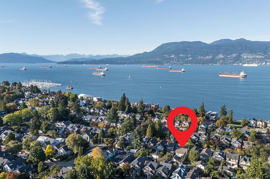 3242 W 3rd Avenue Vancouver, BC - 38